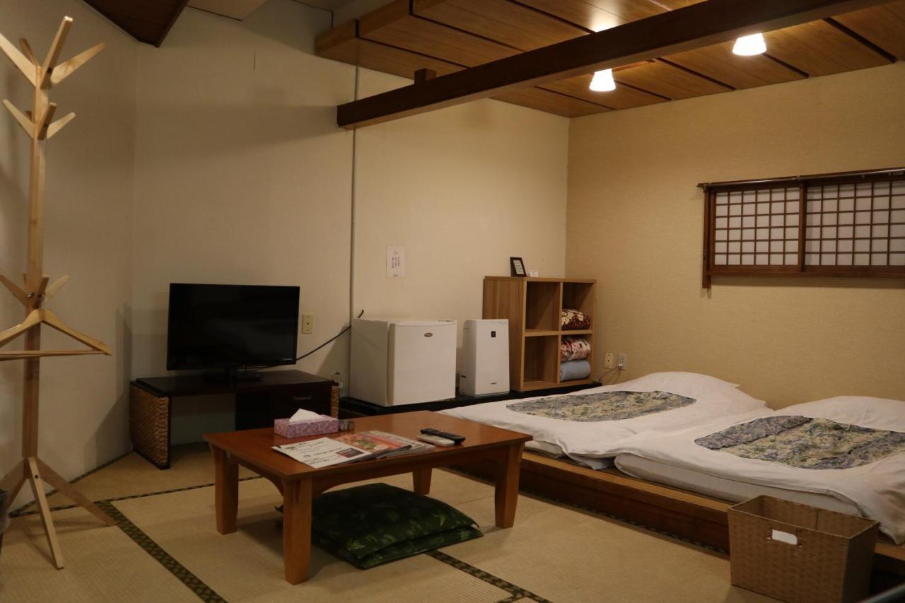 Hotel Daiki Ōsaka Extérieur photo
