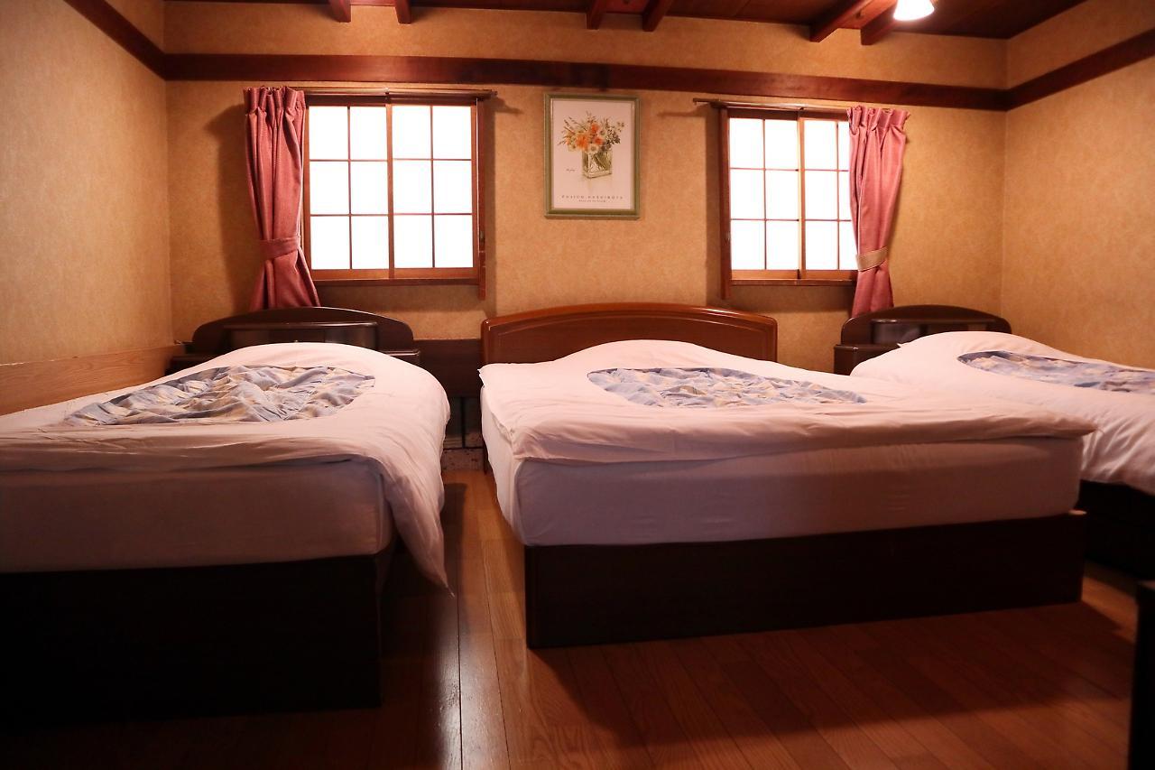 Hotel Daiki Ōsaka Extérieur photo